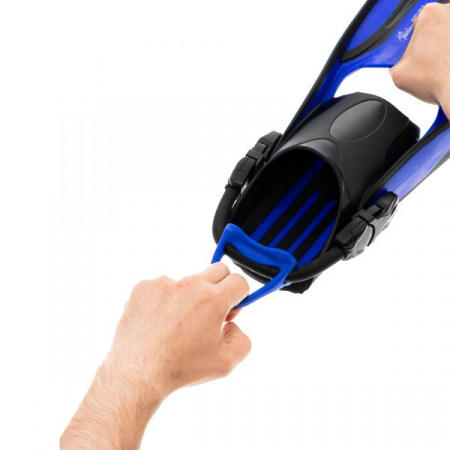 scuba-blue-10.600x800